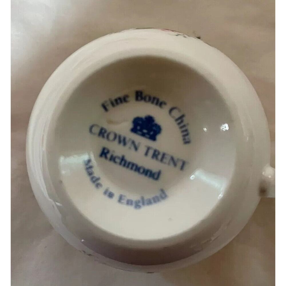 Cup & Saucer Crown Trent Richmond England Fine Bone China Floral Pattern - Picture 5 of 6